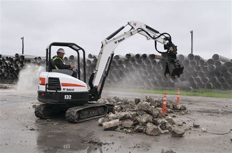 rotating grapple for bobcat